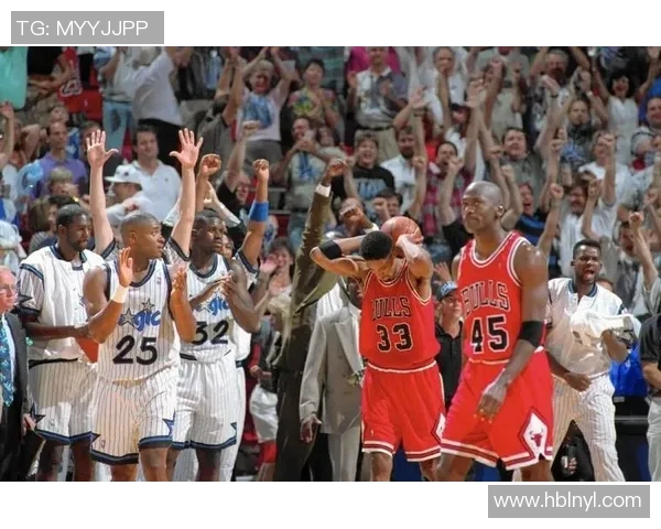 2007年NBA季后赛黄蜂队与对手的激烈对决回顾与分析